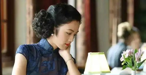 色戒汤唯的旗袍有多时髦从造型到设计,惊艳了整个上海滩