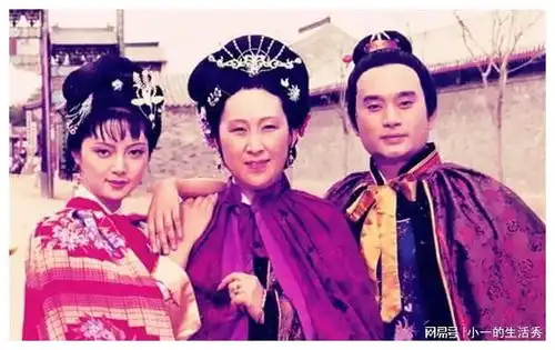 薛姨妈她的慈祥有目共睹,她的心狠藏在暗处
