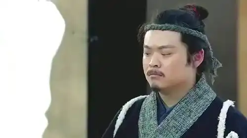 琅琊榜宫羽找借口来找童大哥,目的是为了看胡歌,魅力太大了