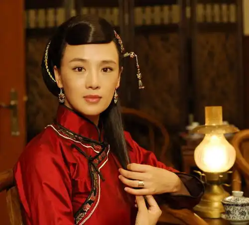 觉醒年代3位女主演幕后人生都有眼泪
