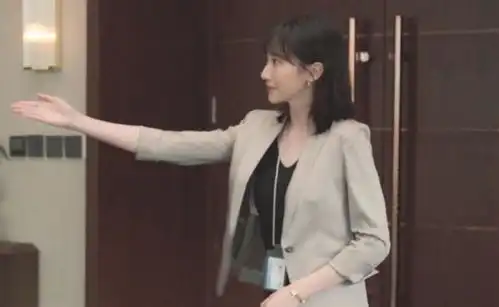 理想之城中的90后杨超越本色出演获好评,安冬扮唐秘书意外圈粉