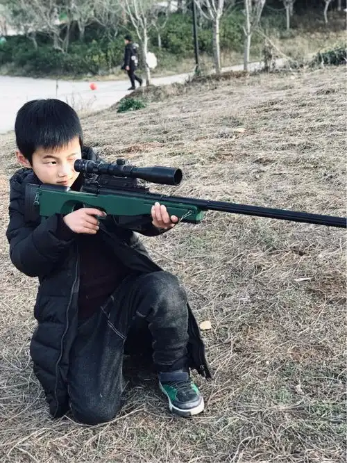 周末陪孩子随便逛逛