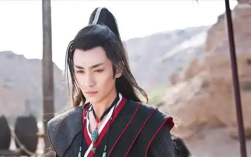 3本冒牌卧龙生香艳武侠小说,一度看得很痴迷,如今难以下咽