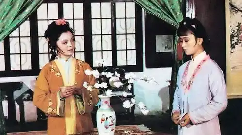 红楼梦里很怪诞的现象秋桐与夏金桂吃得开,天下是泼妇的