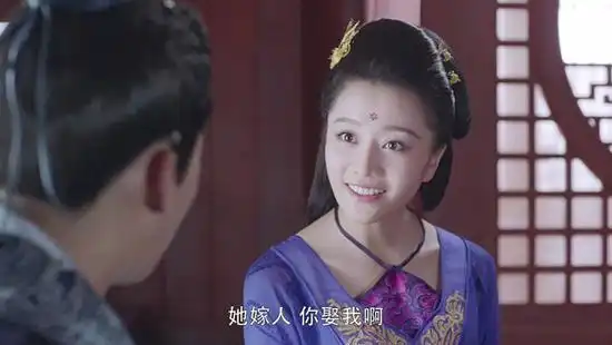 烈火如歌热播上戏校花龙政璇段子手附体