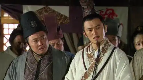 活跃千年的民间组织,人人背刀自诩鬼谷嫡传,留下一句谶言就走