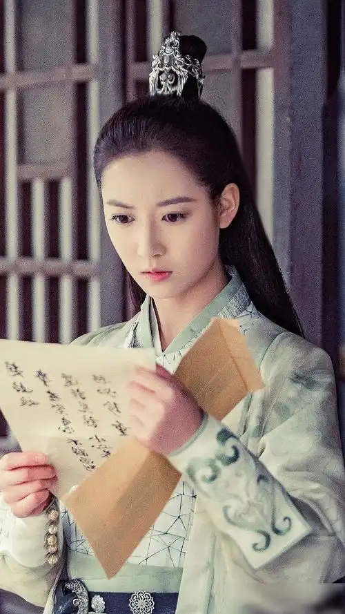 新倚天屠龙记陈钰琪美图欣赏,公子呀,女扮男装的你男女通吃