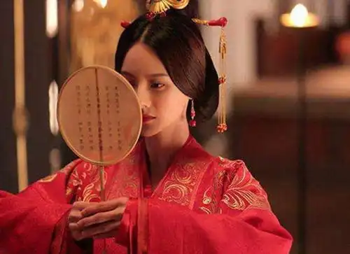 金瀚张芷溪承认恋情男方霸气回应,没偶像包袱敢于承认