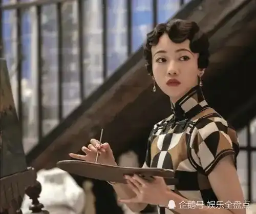 同样是民国风眉毛景甜真人间富贵花,吴谨言出戏,却不及袁泉一个回眸