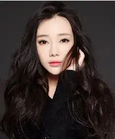 气质郭芮溪最美发型甜美
