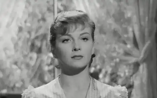 她是百位性感女星之一,近40岁第一次结婚,爆红后怀念简朴生活