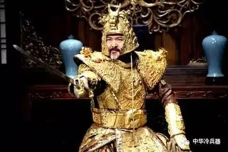 身佩长剑人马都穿黄金甲,秦始皇的老祖先竟这样气派非凡
