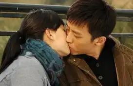 甜蜜蜜剧照曝光孙俪邓超缠绵热吻