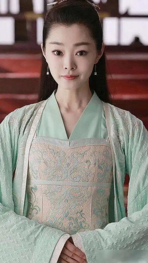 庆余年美照流出,宋轶饰演范若若,不输于曼丽
