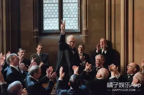 奥斯卡大热影片至暗时刻定档奥德曼增肥演丘吉尔根本认不出
