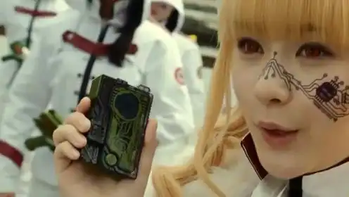 洛丽塔小姐姐加入邪恶组织,变身反派假面骑士
