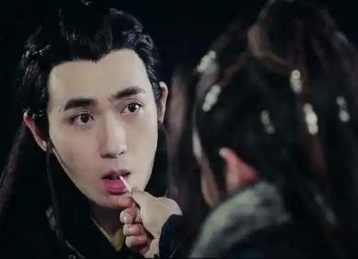 朱一龙演技炸裂,镇魂女孩爬墙小鬼王,巍巍面面谁能c位出道
