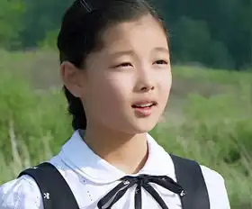 云画的月光金裕贞从小美到大17岁已是老戏骨
