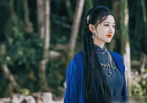 导演都嫌太胖的景甜,凭什么演司藤那么火难道宋轶穿旗袍不美吗