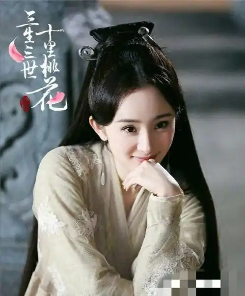 杨幂迟到鞠躬道歉,反被一顿夸这是什么迷之操作