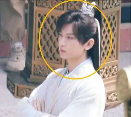 沉香如屑路透成毅造型变化很明显,余墨扮演者意外圈粉
