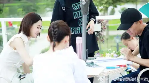 组图赵丽颖笑得好甜倾城时光将播曝新剧照
