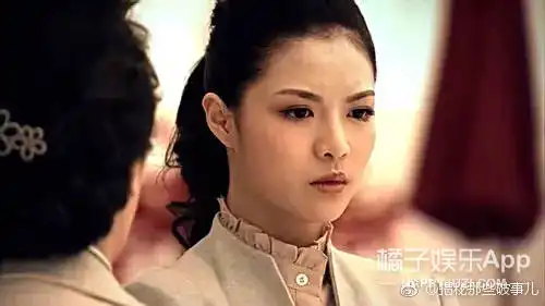 冯女郎钟楚曦旧照曝光,一张高级脸都是整出来的

