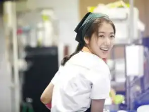 奇葩女子自认颜值高应聘服务员被拒
