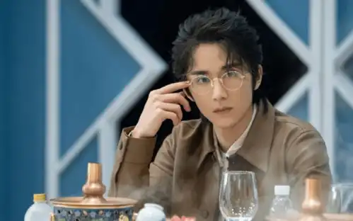 张新成明星大侦探收官剧照公开本哥大型吃播秀即将开幕