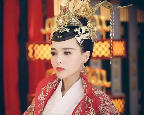 佘诗曼搭档唐嫣出演新戏,时隔2年后再演反派,1因素成她秘密武器