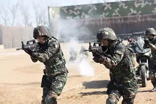 特战玫瑰走进女特种兵部队组图
