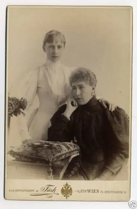 茜茜公主唯一的孙女伊丽莎白,为爱放弃继承权只为下嫁心爱的人