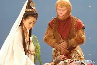 西游记里的观音也化妆孙悟空这一回,让她来不及换衣服
