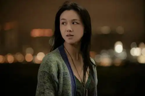 41岁汤唯晒出4岁女儿近照你幸福绽放的样子真美
