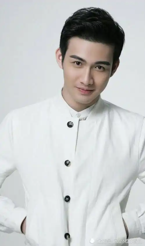 司藤张彬彬的成名秘史,和他爱过的姑娘们
