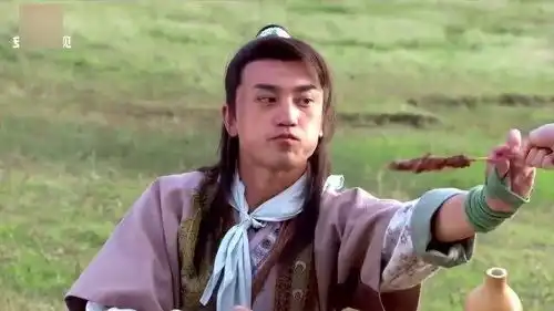 龙门镖局白敬祺与吕青橙互相斗气,璎珞夹在中间太惨了