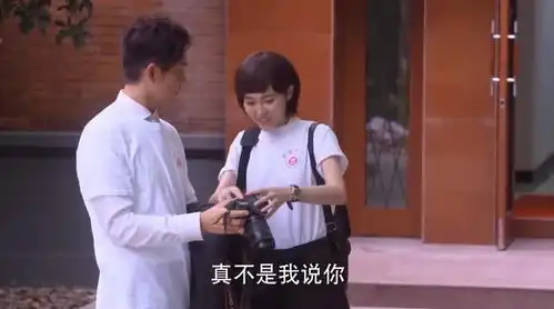何以笙箫默以琛给默笙拍照,不料都忘记开镜头了,地主家的傻儿子
