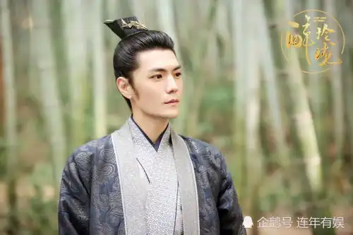 他是琅琊榜都没捧红的人长相帅气无死角,今成誉王手下