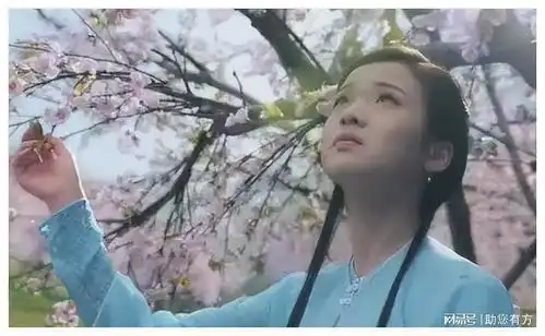 借艺术之名,行流氓之举,新红楼梦满屏的香艳,令人不适
