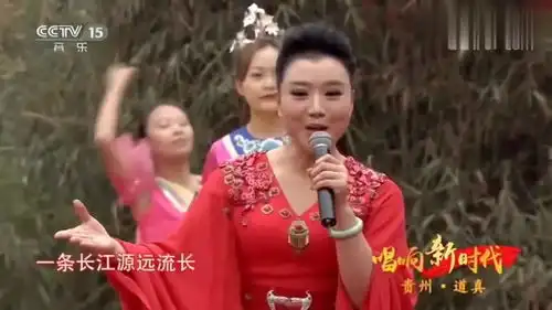 刘子琪演唱我的中国,旋律一响全场鼓掌,太好听了
