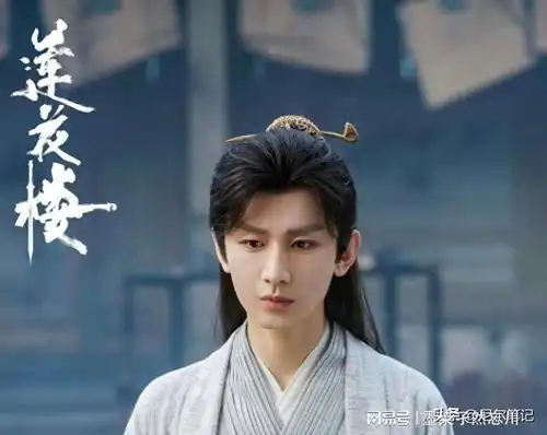 同样是爆剧,把王一博和白敬亭放在一起,男主差距一目了然
