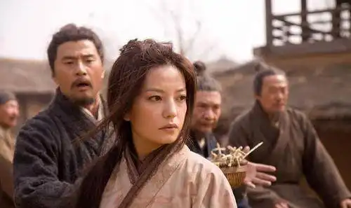 花木兰从军12年,为何没有人发现她是女儿身专家的解释太扎心

