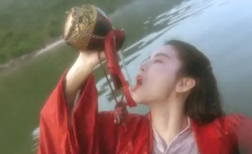 笑傲江湖,林青霞成就东方不败的经典
