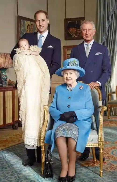 英女王92大寿了,多张珍贵照片曝光