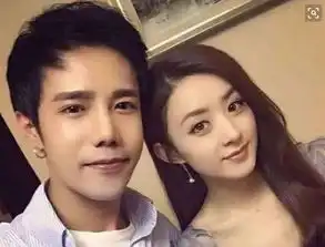 有一个明星姐姐是什么体验杨颖赵丽颖弟弟颜值高,终不敌她弟弟
