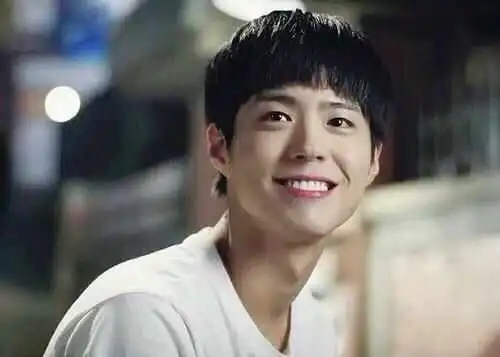 宋慧乔继太阳的后裔再现身,男主让人意外,网友剧名有意思
