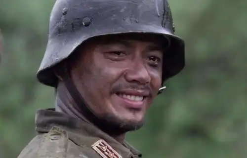 龙文章为何拒绝虞啸卿,不当主力团团长你看在祭旗坡他说了句啥
