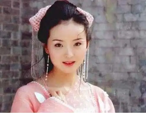 20位美女古装剧照,有她在佟丽娅刘亦菲只能尾随其后
