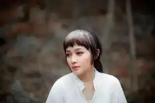 除了和窦靖童的忘年交,周迅和范晓萱的姐妹情也不简单