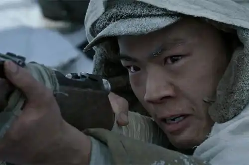 电影狙击手原型1个人1条枪,32天毙敌214
